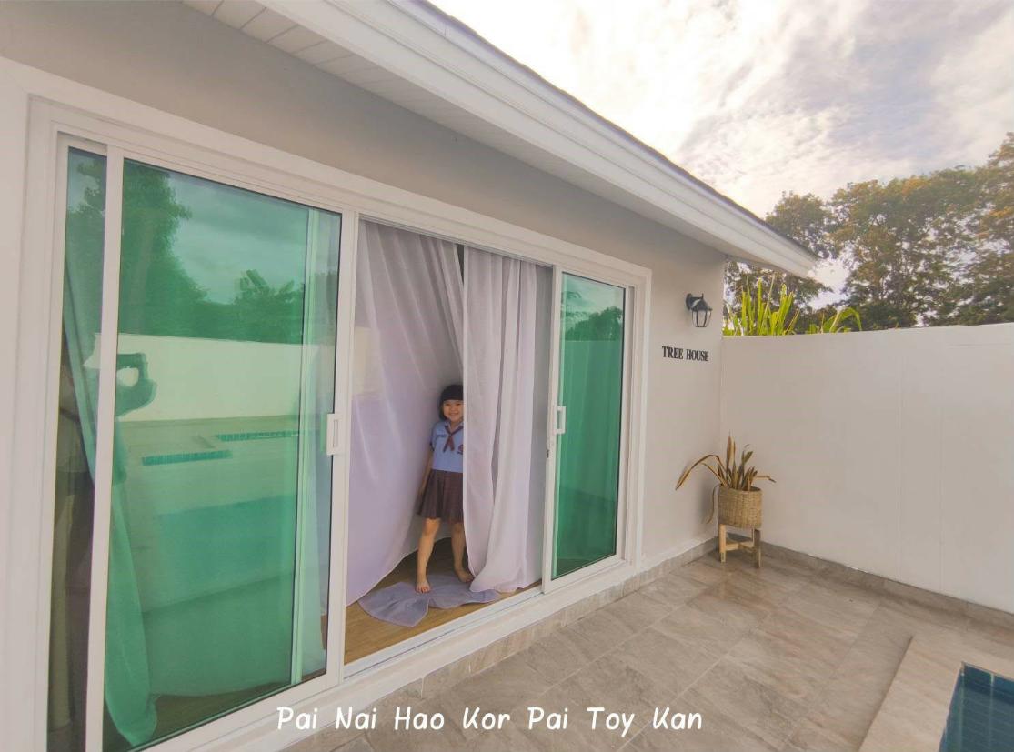 TM04 2 Villas f